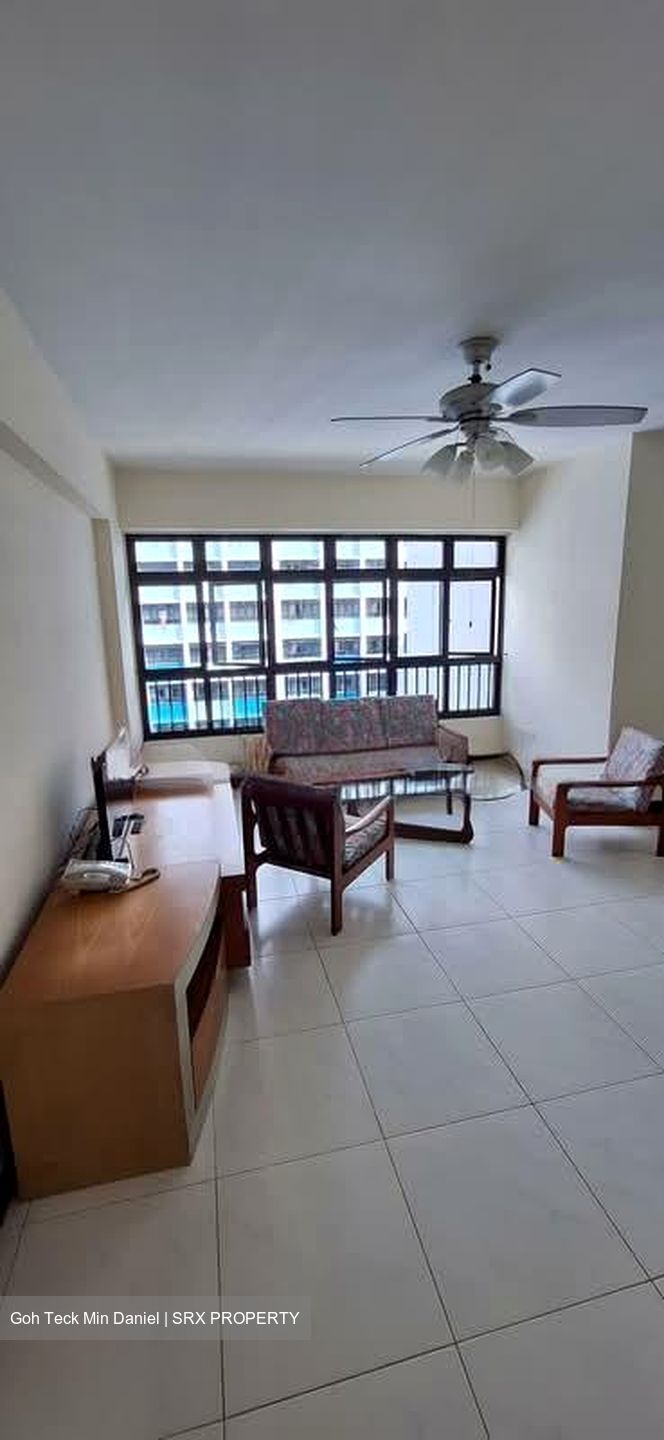 Blk 220B Linear Green @ Bedok (Bedok), HDB 4 Rooms #574565671